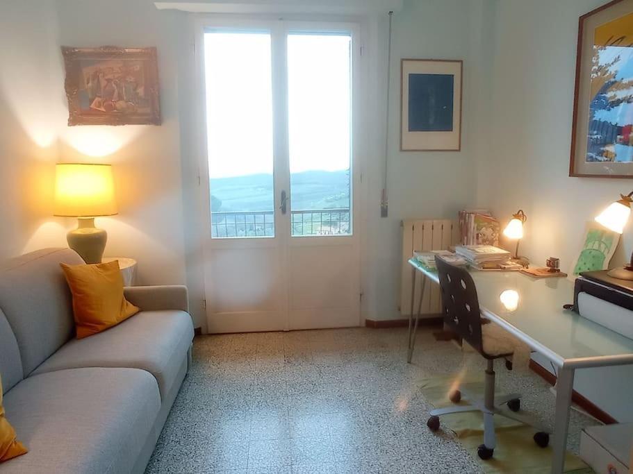 Splendido Ampio Appartamento A Montepulciano Bagian luar foto